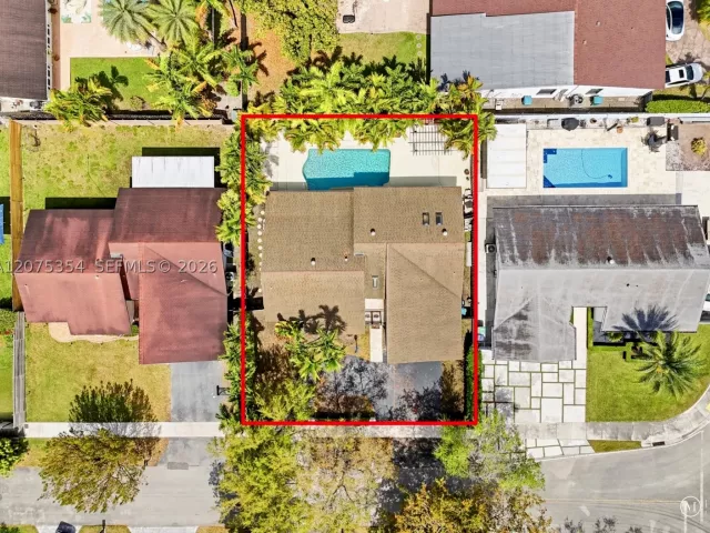 3-bedroom home for rent in Miami - 12715 SW 96th Ter 12715 - MondialRealty