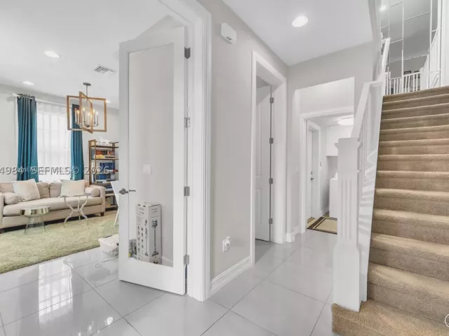 3-bedroom home for rent in Boca Raton - 10226 Akenside Dr - MondialRealty