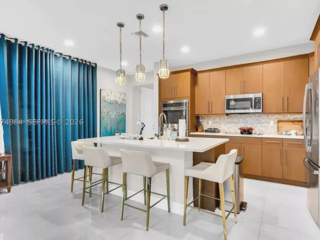 3-bedroom home for rent in Boca Raton - 10226 Akenside Dr - MondialRealty