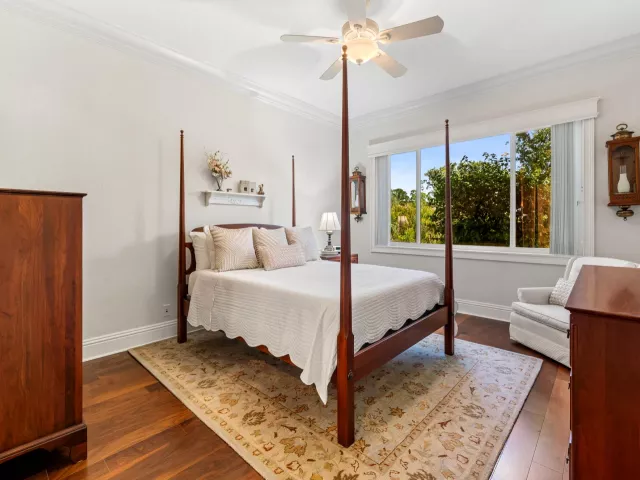 3-bedroom home for sale in West Palm Beach - 9139 Bay Harbour Circle - MondialRealty