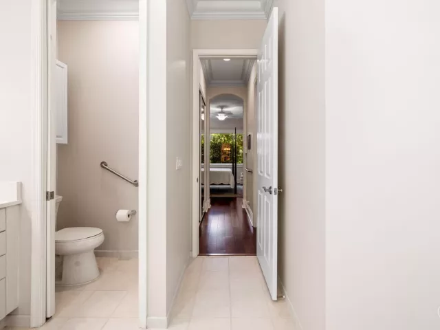 3-bedroom home for sale in West Palm Beach - 9139 Bay Harbour Circle - MondialRealty