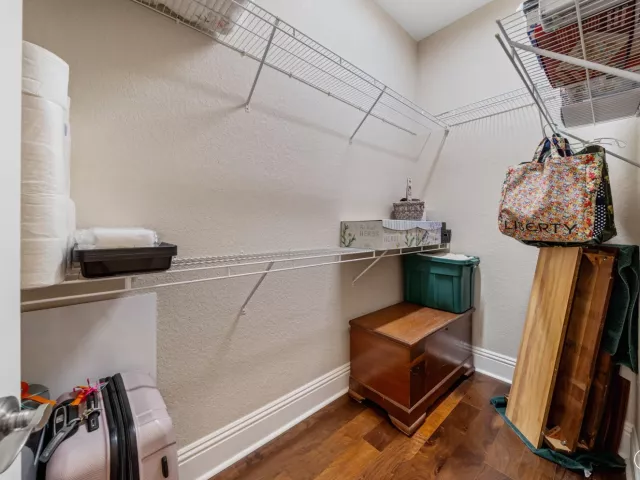 3-bedroom home for sale in West Palm Beach - 9139 Bay Harbour Circle - MondialRealty