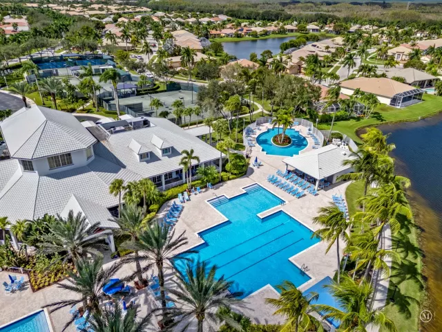 3-bedroom home for sale in West Palm Beach - 9139 Bay Harbour Circle - MondialRealty