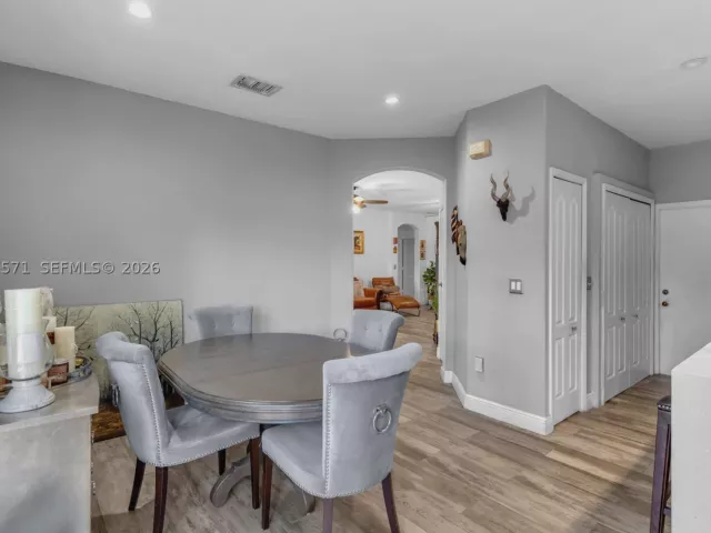 3-bedroom home for sale in Miami - 12382 SW 213th Ter - MondialRealty