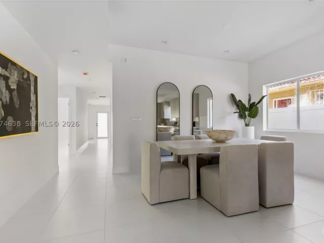 5-bedroom home for sale in Miami - 5735 SW 4th St - MondialRealty