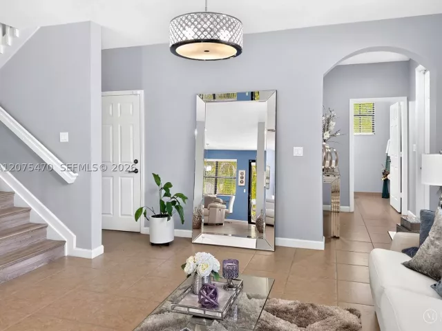 3-bedroom home for rent in Miami - 4276 SW 166th Ct 1 - MondialRealty