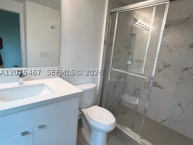 3-bedroom home for rent in Hollywood - 2511 Pierce St 5 - MondialRealty