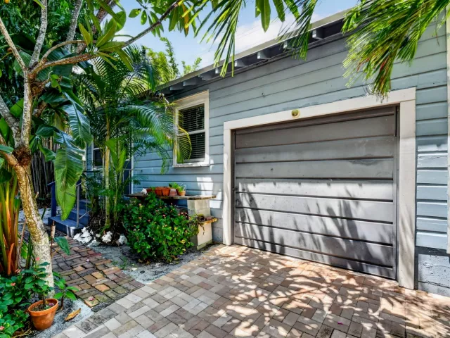 3-bedroom home for sale in West Palm Beach - 745 Talladega Street - MondialRealty