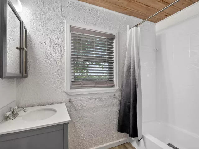3-bedroom home for sale in West Palm Beach - 745 Talladega Street - MondialRealty