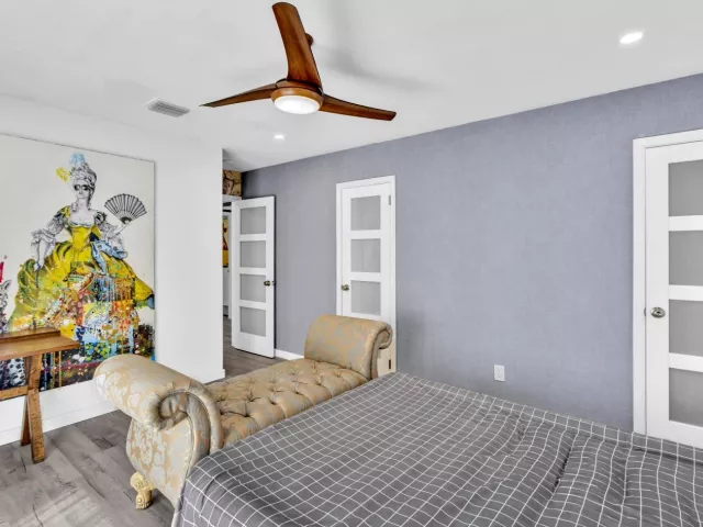 3-bedroom home for sale in Fort Lauderdale - 600 N VICTORIA Terrace - MondialRealty