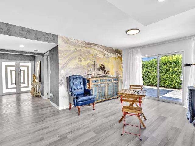 3-bedroom home for sale in Fort Lauderdale - 600 N VICTORIA Terrace - MondialRealty