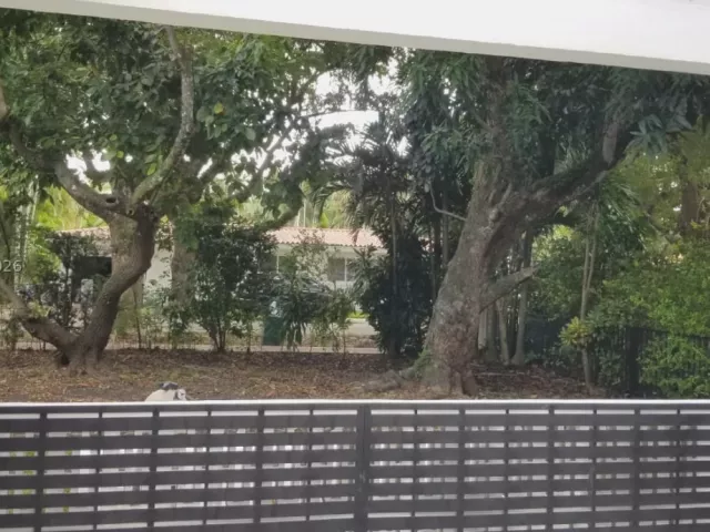 2-bedroom home for rent in Coral Gables -  - MondialRealty