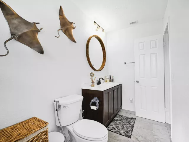 3-bedroom home for sale in Fort Lauderdale - 2171 SW 36TH Terrace - MondialRealty