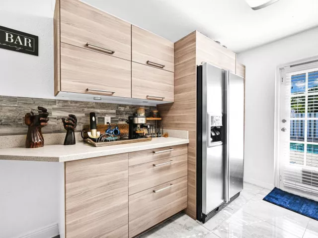 3-bedroom home for sale in Fort Lauderdale - 2171 SW 36TH Terrace - MondialRealty