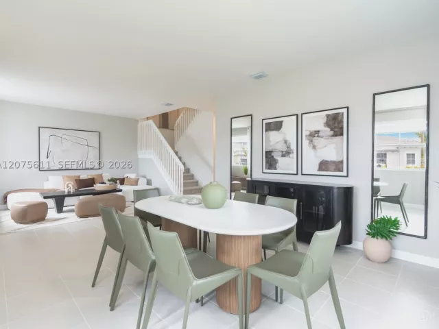5-bedroom home for sale in Miami - 27307 SW 159 CT - MondialRealty
