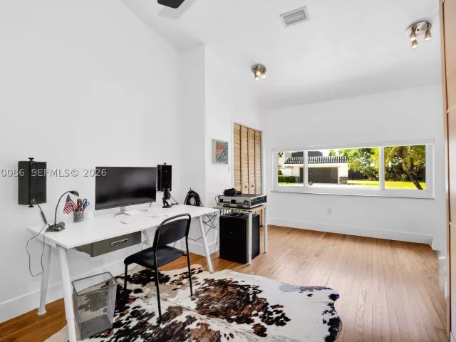 4-bedroom home for sale in Miami - 1085 NE 84th St - MondialRealty