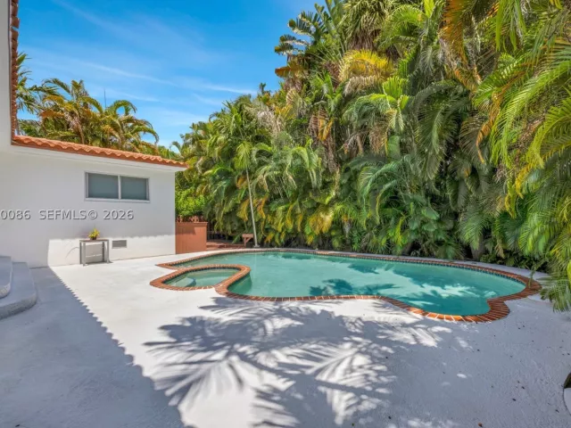 4-bedroom home for sale in Miami - 1085 NE 84th St - MondialRealty