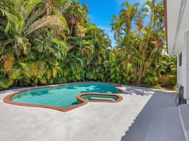 4-bedroom home for sale in Miami - 1085 NE 84th St - MondialRealty