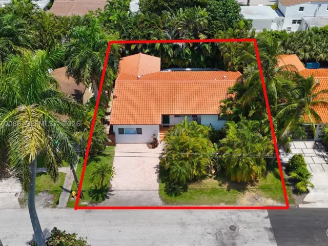 4-bedroom home for sale in Miami - 1085 NE 84th St - MondialRealty