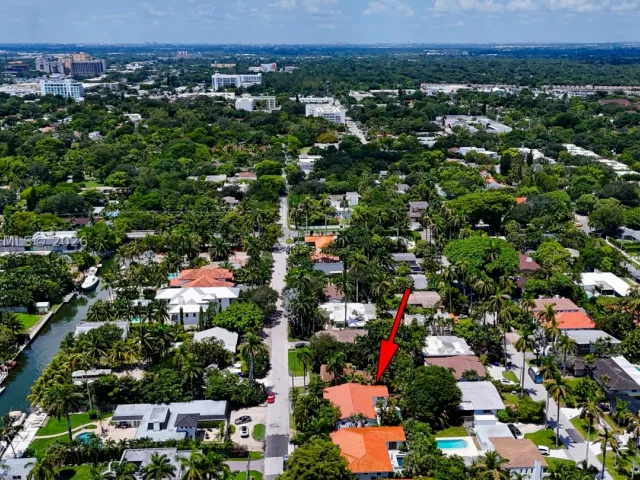 4-bedroom home for sale in Miami - 1085 NE 84th St - MondialRealty