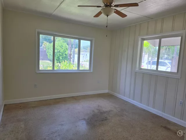 5-bedroom home for sale in Wilton Manors - 704 NE 22ND Drive 1-4 - MondialRealty