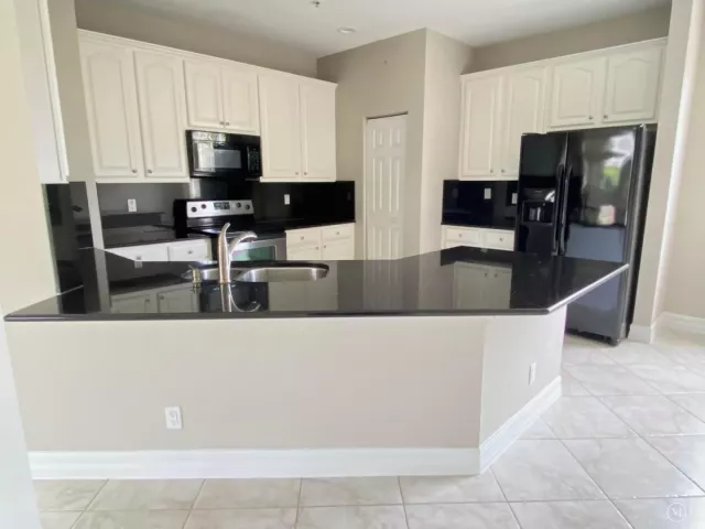 3-bedroom home for rent in Boca Raton - 1844 NW 9th Street - MondialRealty