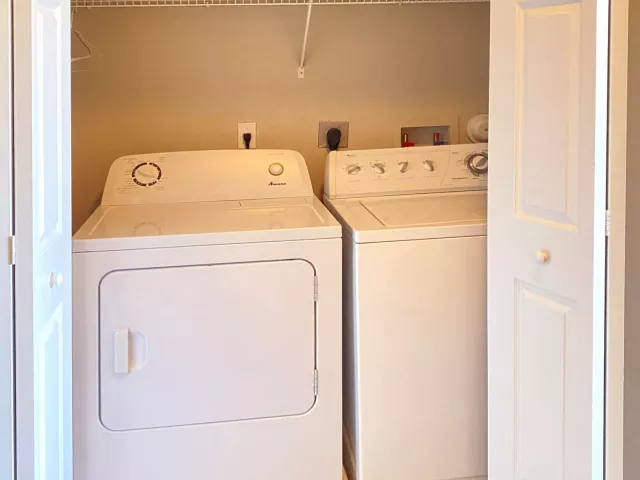 3-bedroom home for rent in Boca Raton - 1844 NW 9th Street - MondialRealty