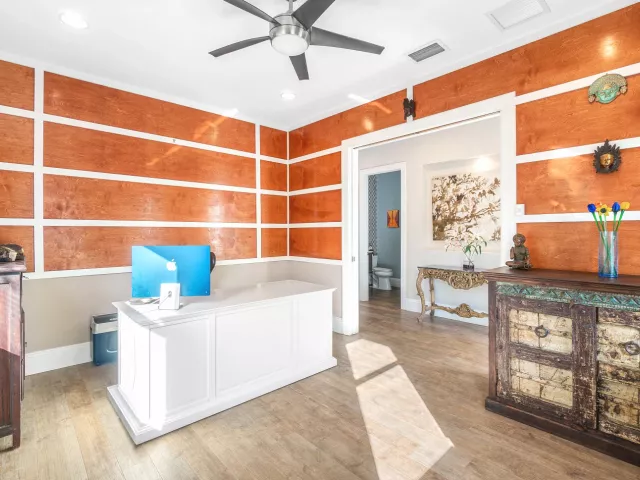 4-bedroom home for rent in Boca Raton - 351 E BOCA RATON Road E - MondialRealty