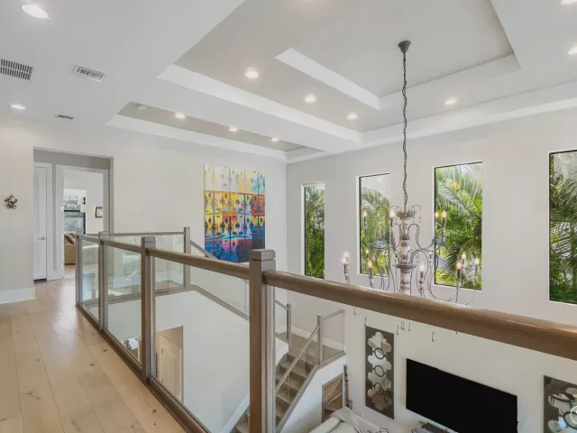 4-bedroom home for rent in Boca Raton - 351 E BOCA RATON Road E - MondialRealty