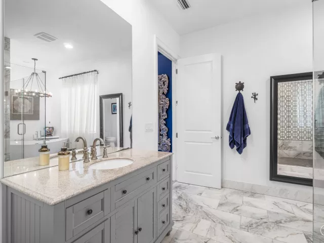 4-bedroom home for rent in Boca Raton - 351 E BOCA RATON Road E - MondialRealty