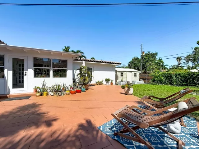3-bedroom home for sale in Hollywood - 1519 Washington Street - MondialRealty