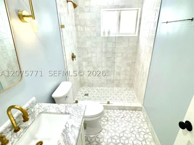 3-bedroom home for rent in Coral Gables - 22 Marabella Ave - MondialRealty