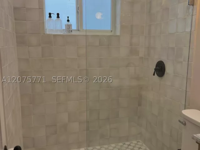 3-bedroom home for rent in Coral Gables - 22 Marabella Ave - MondialRealty