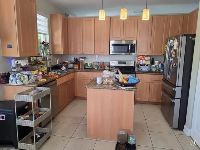 4-bedroom home for rent in Homestead -  - MondialRealty