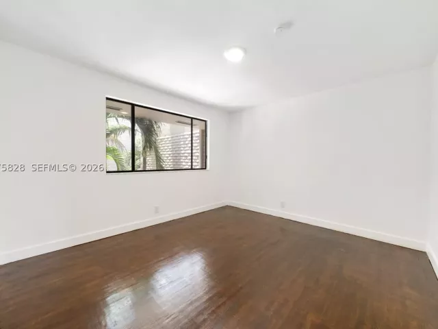 3-bedroom home for sale in Fort Lauderdale - 1401 NE 9th St 26 - MondialRealty