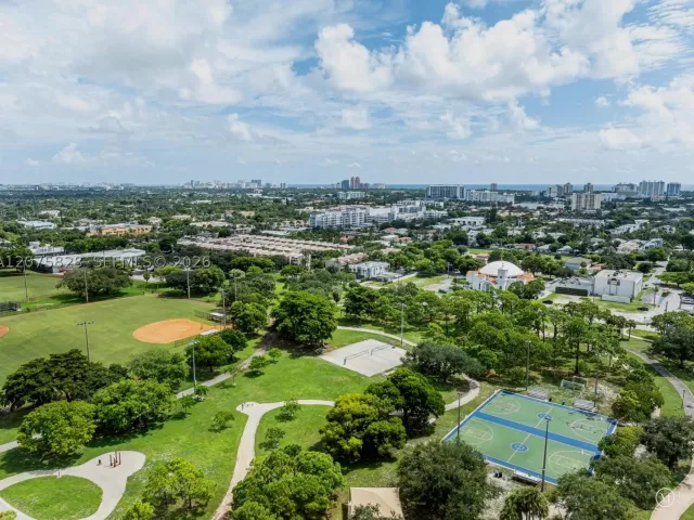 3-bedroom home for sale in Fort Lauderdale - 1401 NE 9th St 26 - MondialRealty