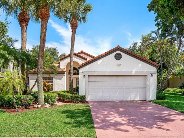 3-bedroom home for sale in Boca Raton - 7164 VIA PALOMAR - MondialRealty