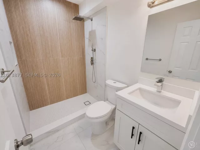 3-bedroom home for sale in North Miami Beach - 1800 NE 154th St - MondialRealty