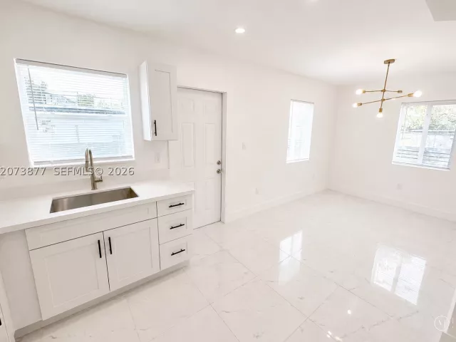 3-bedroom home for sale in North Miami Beach - 1800 NE 154th St - MondialRealty