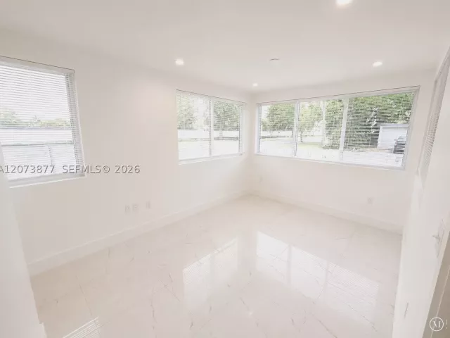 3-bedroom home for sale in North Miami Beach - 1800 NE 154th St - MondialRealty
