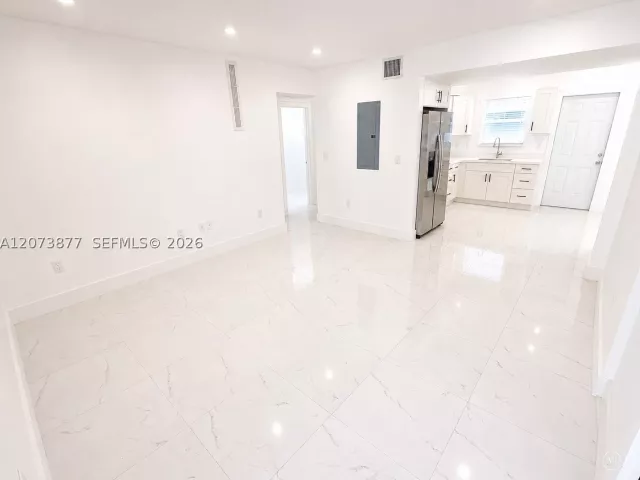 3-bedroom home for sale in North Miami Beach - 1800 NE 154th St - MondialRealty