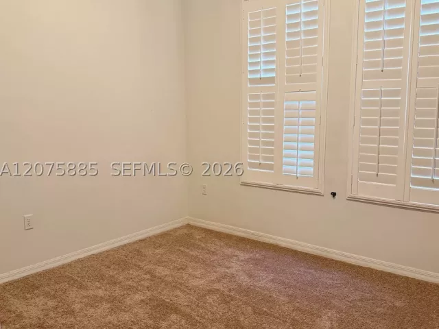 3-bedroom home for rent in Miami - 14920 SW 175th St - MondialRealty