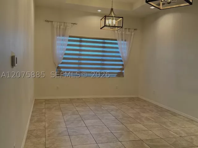 3-bedroom home for rent in Miami - 14920 SW 175th St - MondialRealty