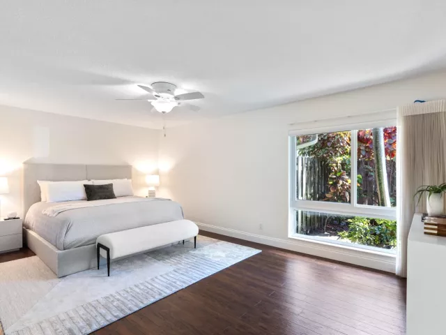 3-bedroom home for sale in Delray Beach - 824 Foxpointe Circle - MondialRealty