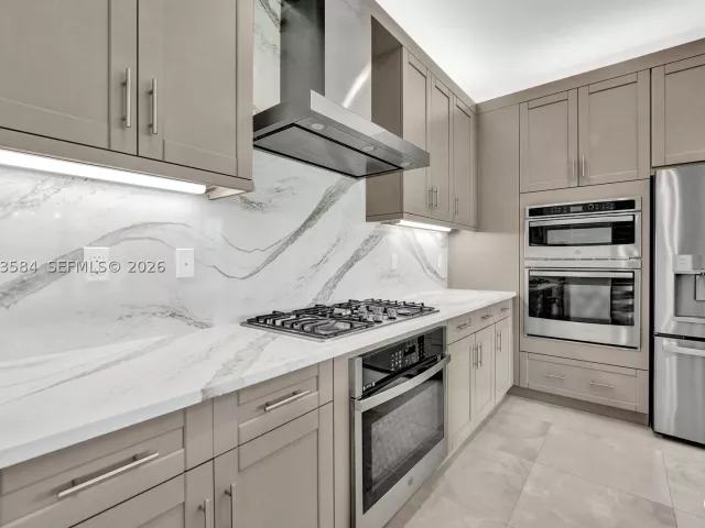 5-bedroom home for rent in Boca Raton - 17244 Teton River Rd - MondialRealty