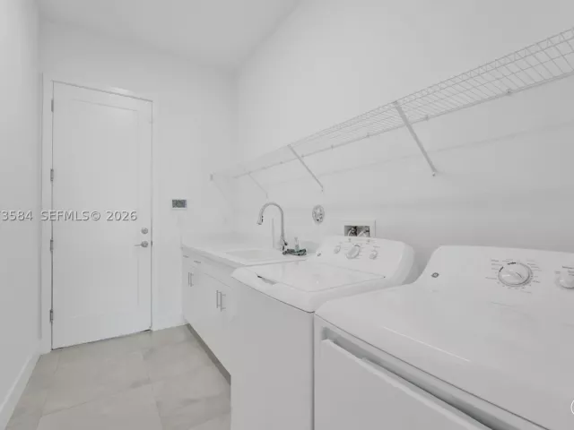 5-bedroom home for rent in Boca Raton - 17244 Teton River Rd - MondialRealty