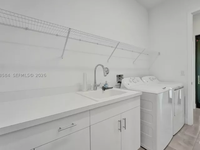 5-bedroom home for rent in Boca Raton - 17244 Teton River Rd - MondialRealty