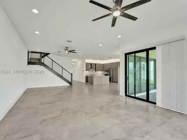 5-bedroom home for rent in Boca Raton - 17244 Teton River Rd - MondialRealty