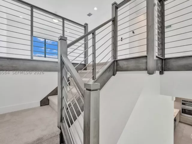5-bedroom home for rent in Boca Raton - 17244 Teton River Rd - MondialRealty