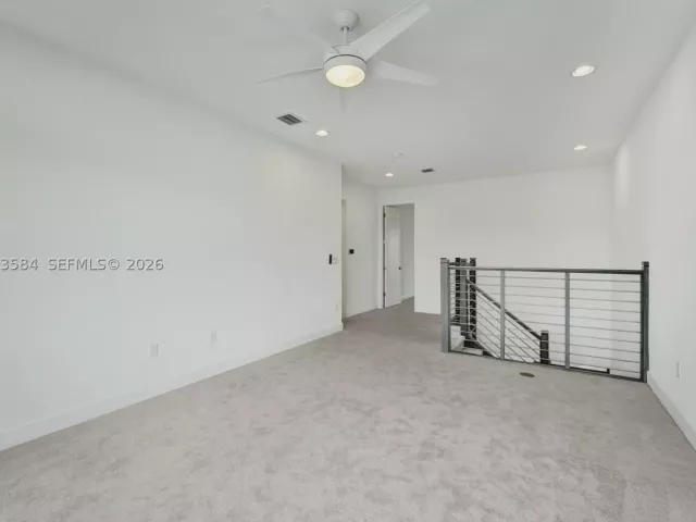 5-bedroom home for rent in Boca Raton - 17244 Teton River Rd - MondialRealty